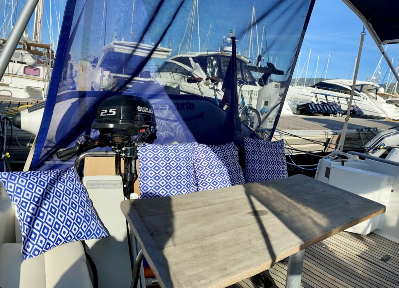 slider 1 Beneteau Ombrine 960